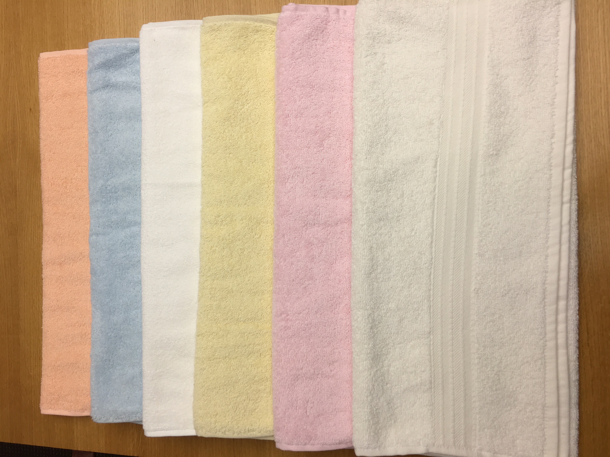 21810 - Stock towels Europe