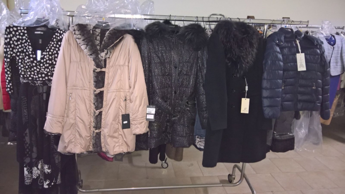 22564 - Stocklot Italian coats, jackets and dresses Europe