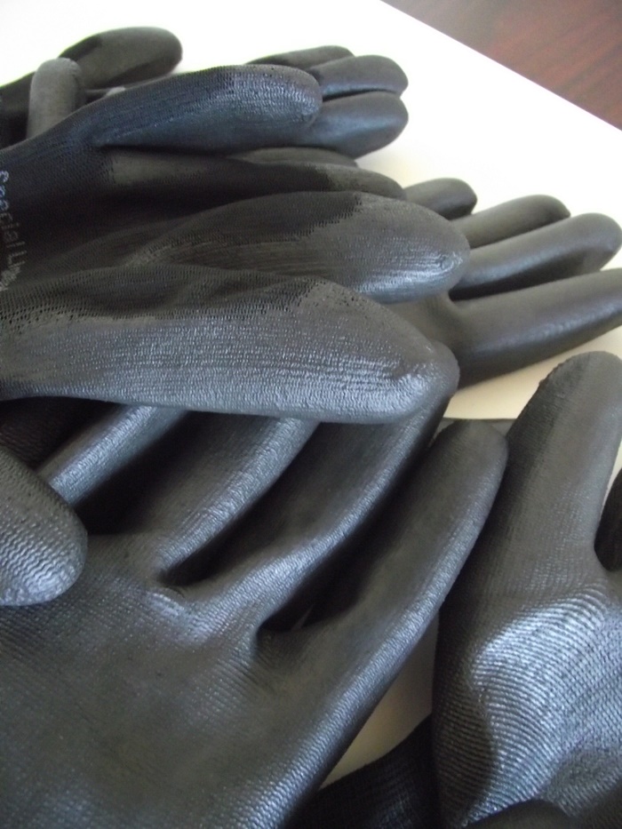 23250 - Offer for gloves Europe