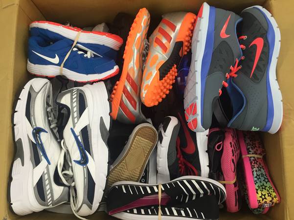 25707 - SPORTS SHOES BRANDS NEW USA