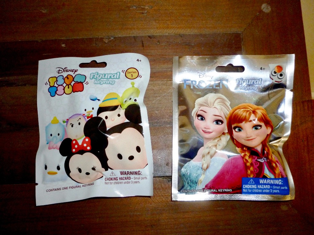 25819 -  Shopkins Join the Party Foil Bag & Disney Tsum Tsum Keychains In A Blind Bag USA