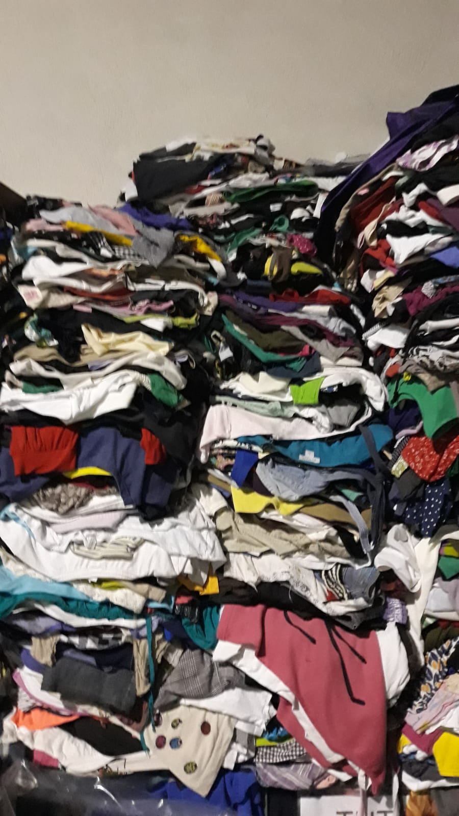 Used and new clothing Europe