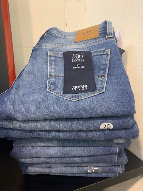 STOCK JEANS ARMANI Europe