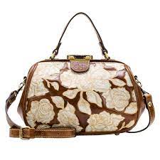 43375 - New TV Shopping - Name Brand Handbags USA