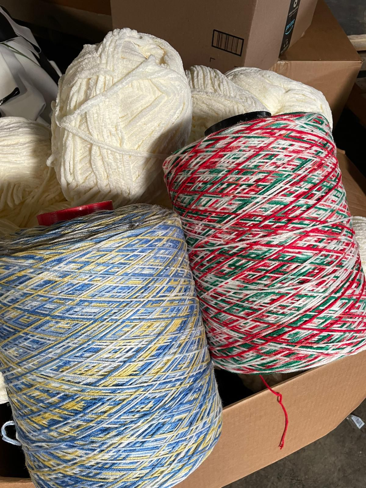 44326 - Hand Knitting Yarns USA