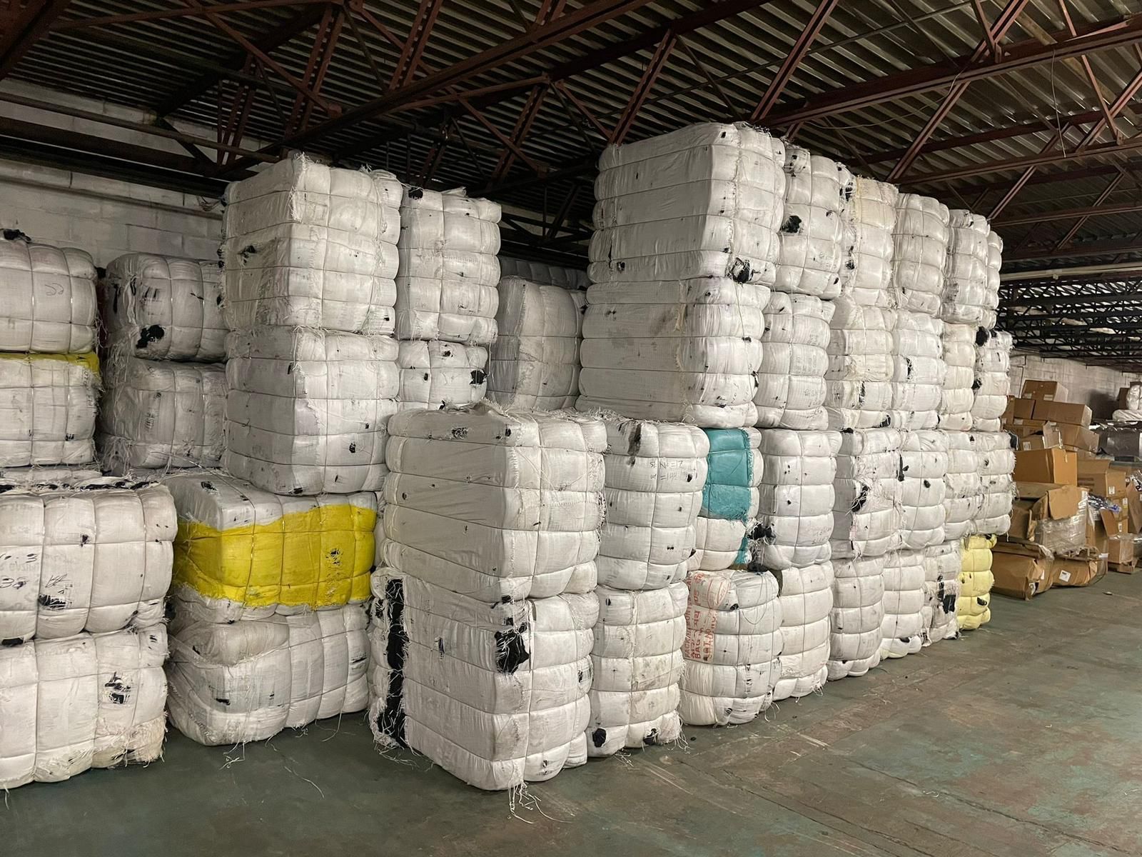 45366 - BLACK COTTON SHODDY FIBER USA