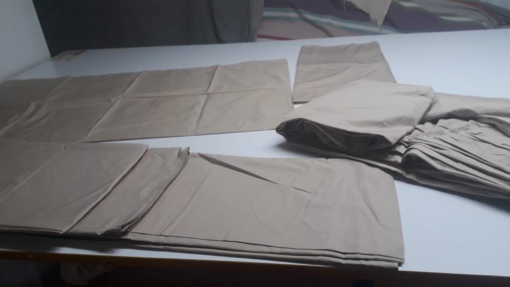 46057 - SATIN SHEET 4 pc SETS QUEEN and KING SETS Stock Packed India