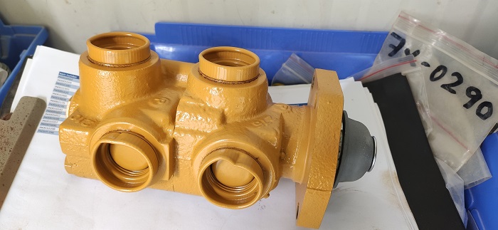 46404 - Cat and Komatsu Spares Ref RY UAE