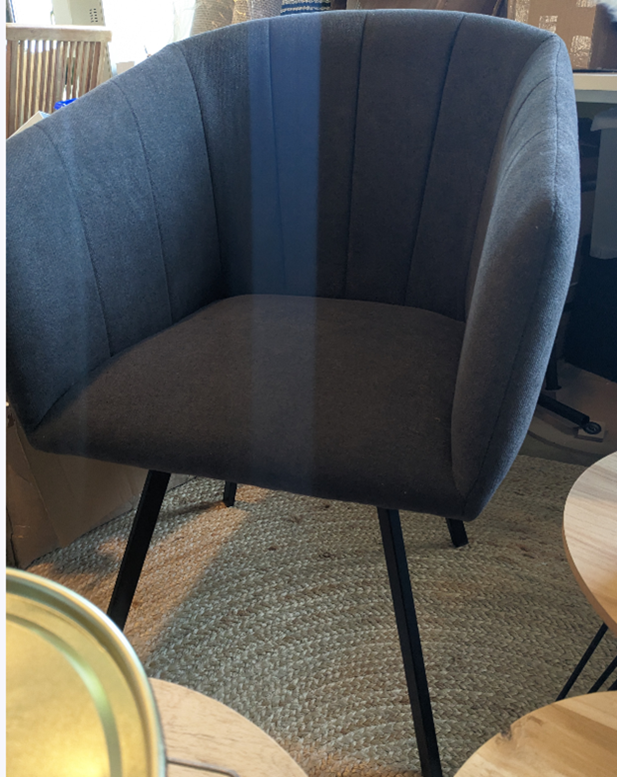 50402 - Chairs stock Europe