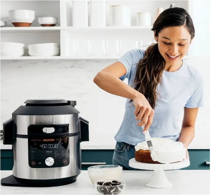 Ninja Foodi 14-in-1 6.5-qt. Pressure Cooker Steam Fryer with SmartLid