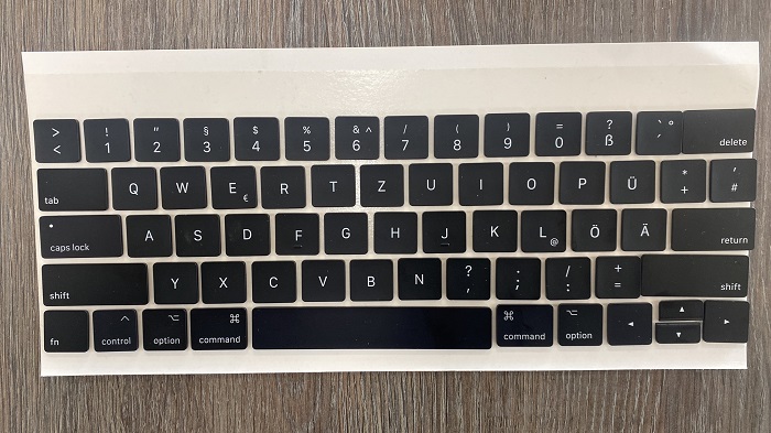 51131 - Macbook A1706/A1707 keycaps US layout to convert to QWERTZ ( German ) Europe
