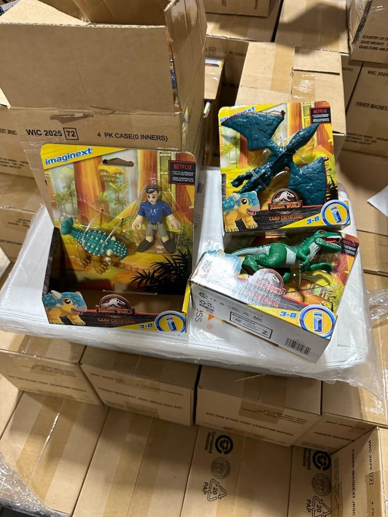 52703 - Toys stock offer USA